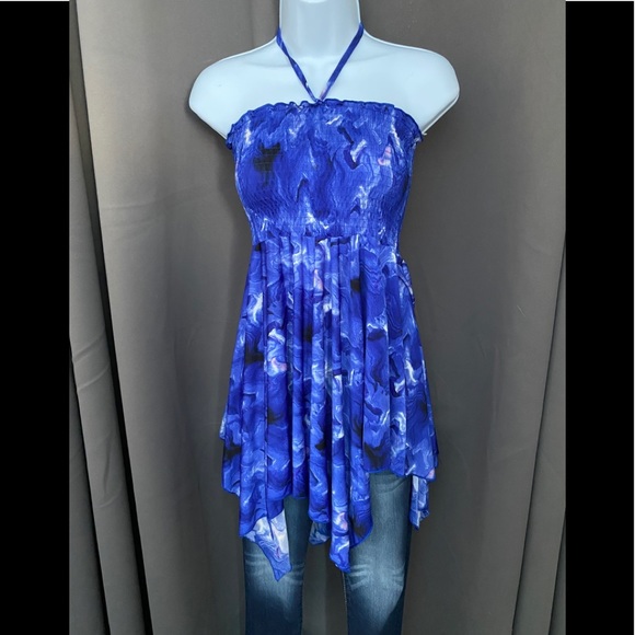 Blue top - Picture 1 of 2